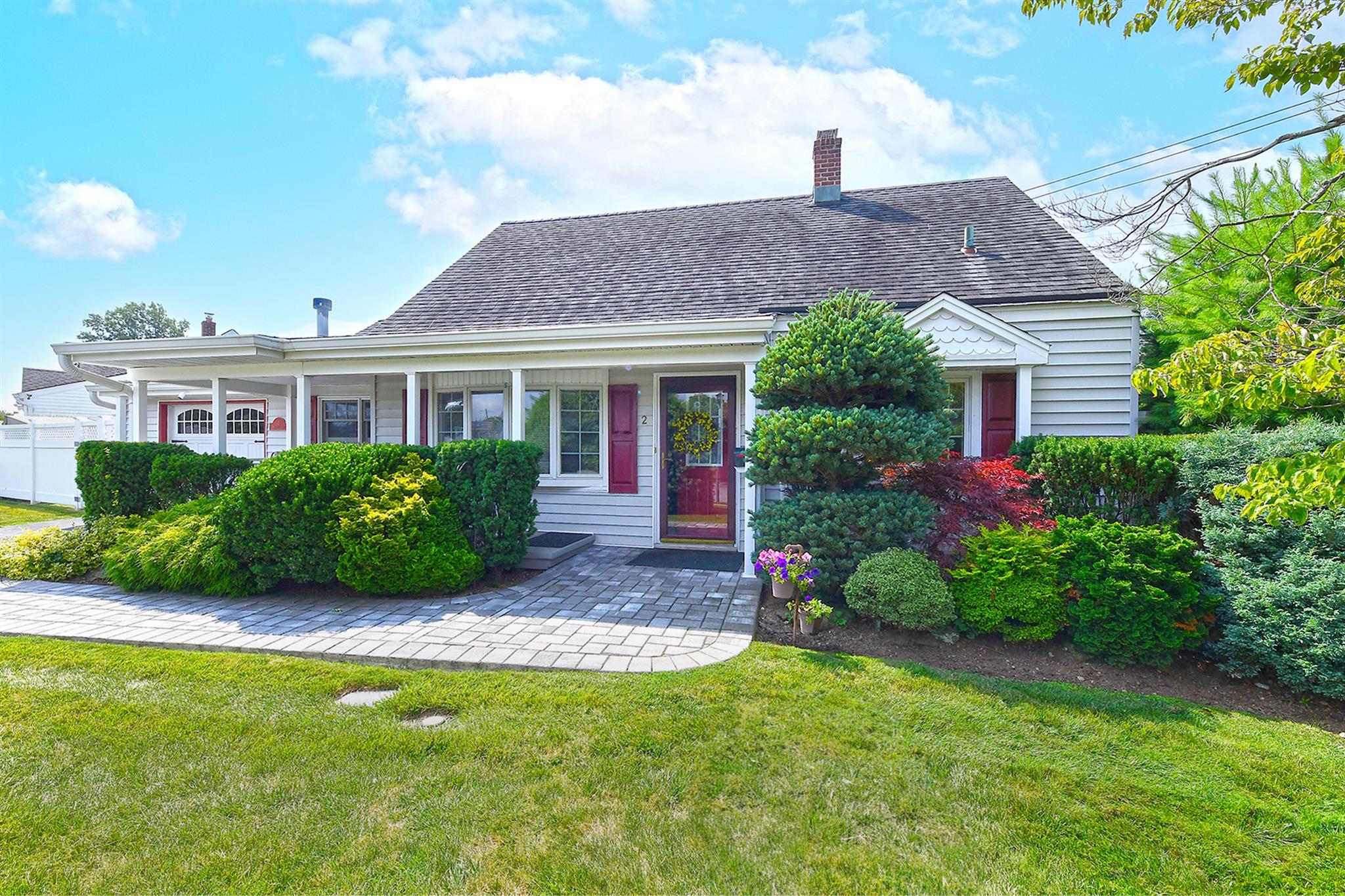 2 Hickory Lane Property Photo