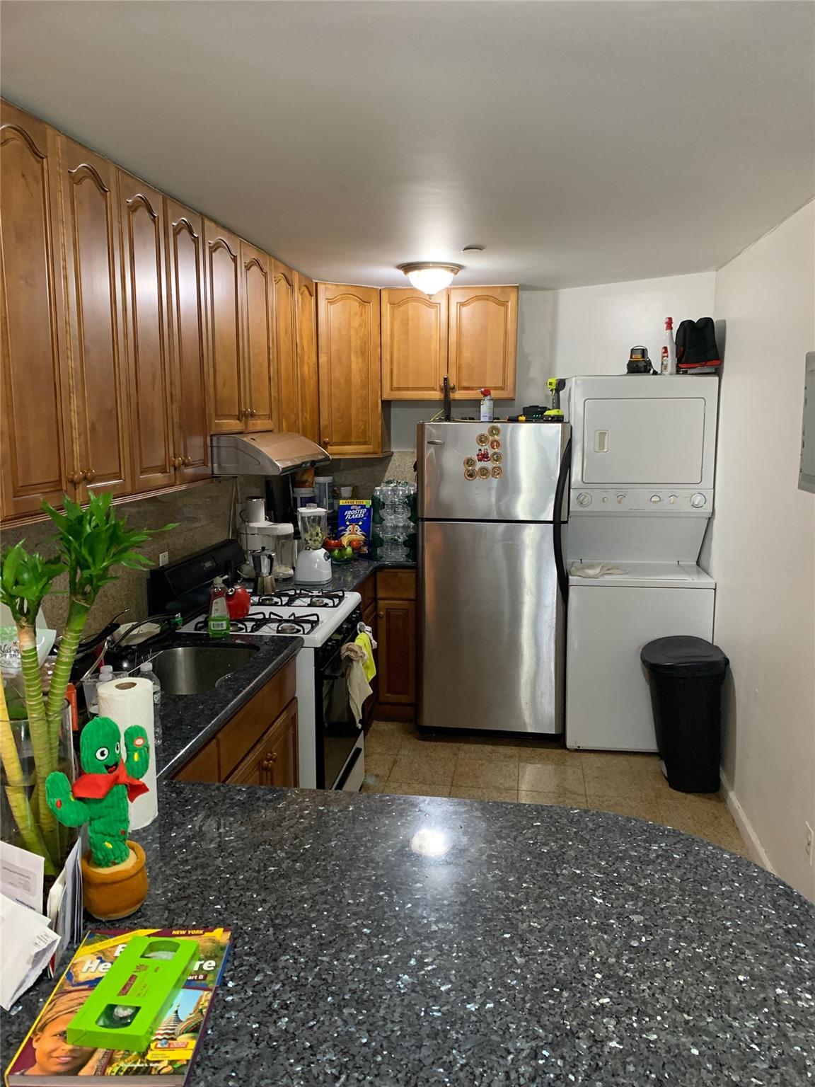 31-22 Union Street 2d Property Photo 3