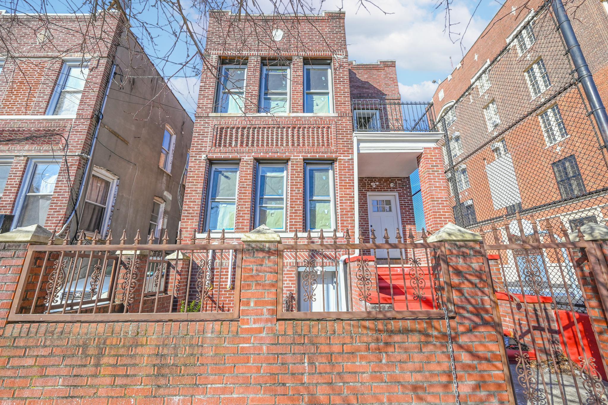 610 Sheffield Avenue Property Photo