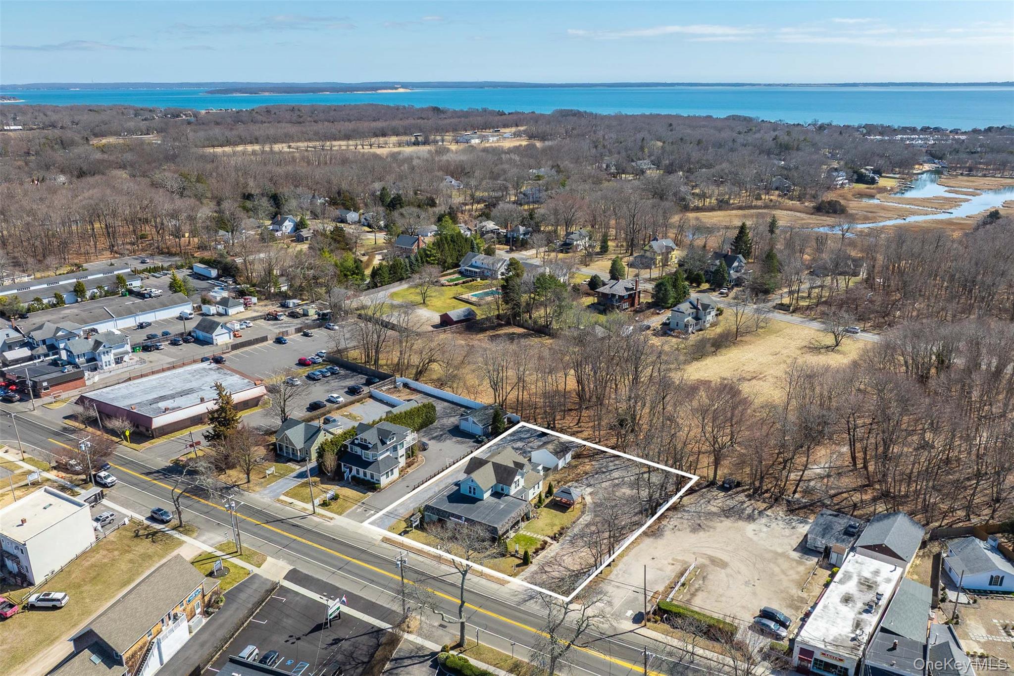 13100 Main Road Property Photo 8
