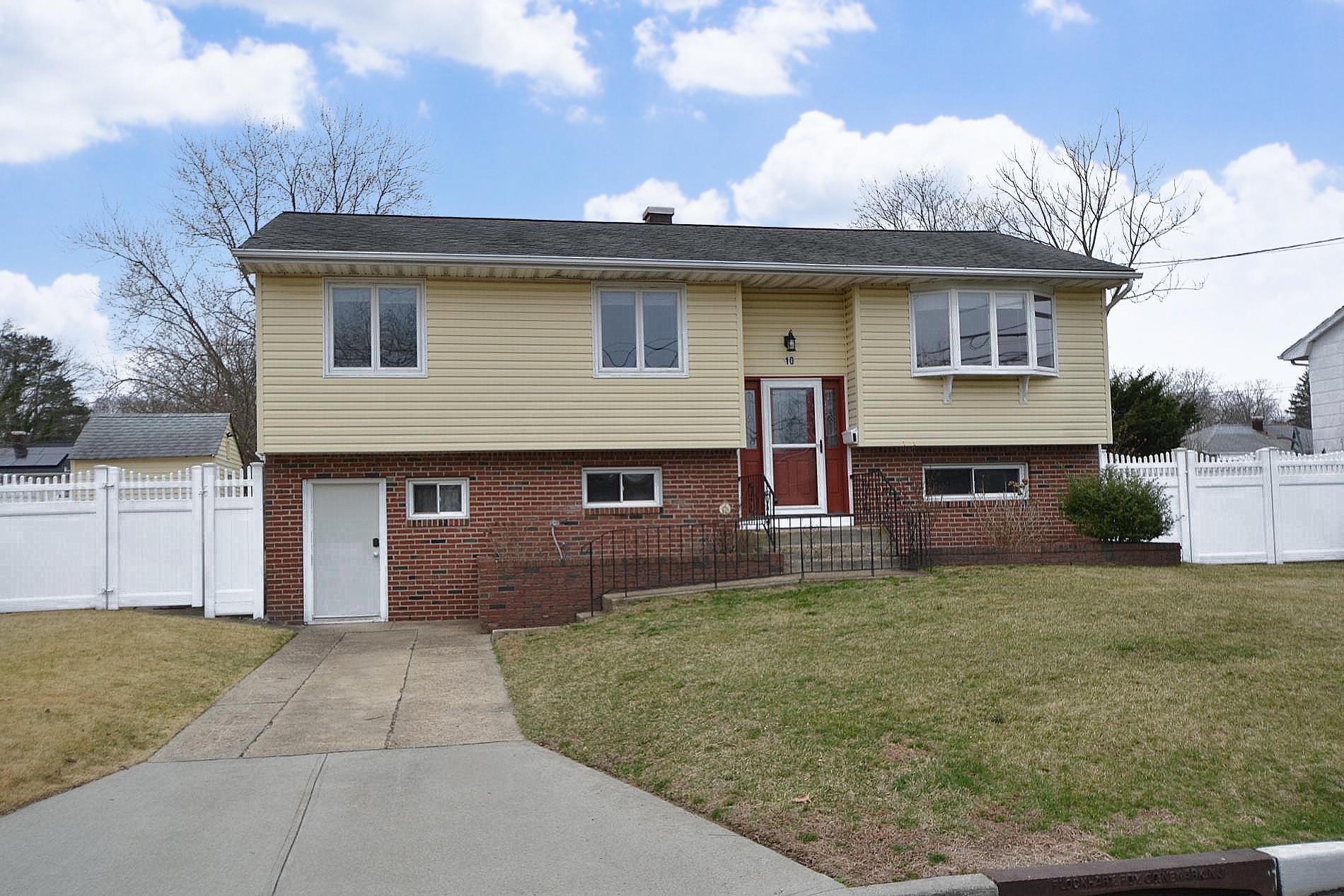 10 Bea Avenue Property Photo