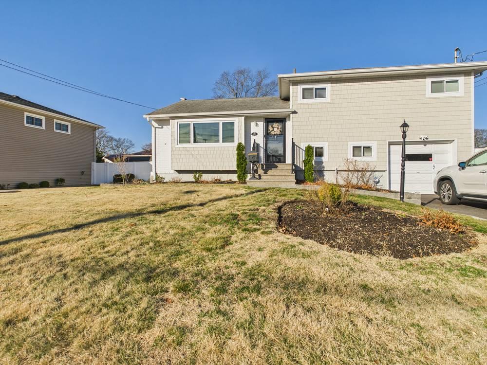 48 Whittier Avenue Property Photo 1