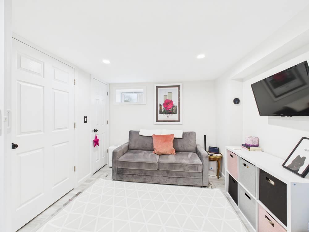 48 Whittier Avenue Property Photo 22