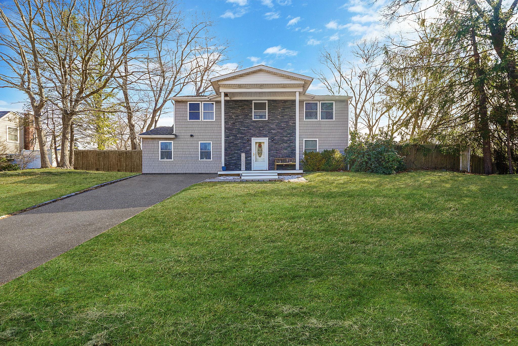 19 Beach Avenue Property Photo