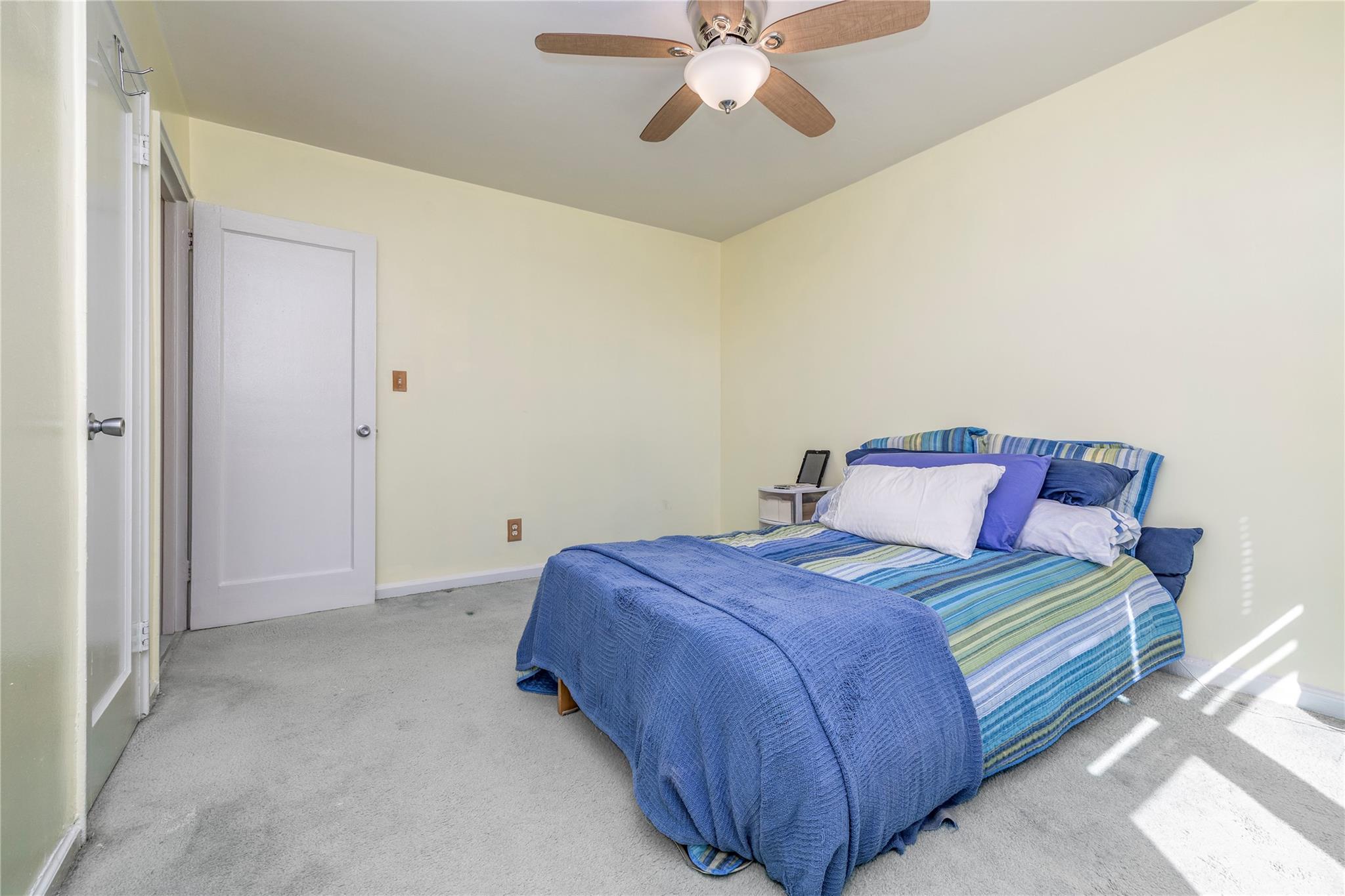 494 S Ocean Avenue 3j Property Photo 11