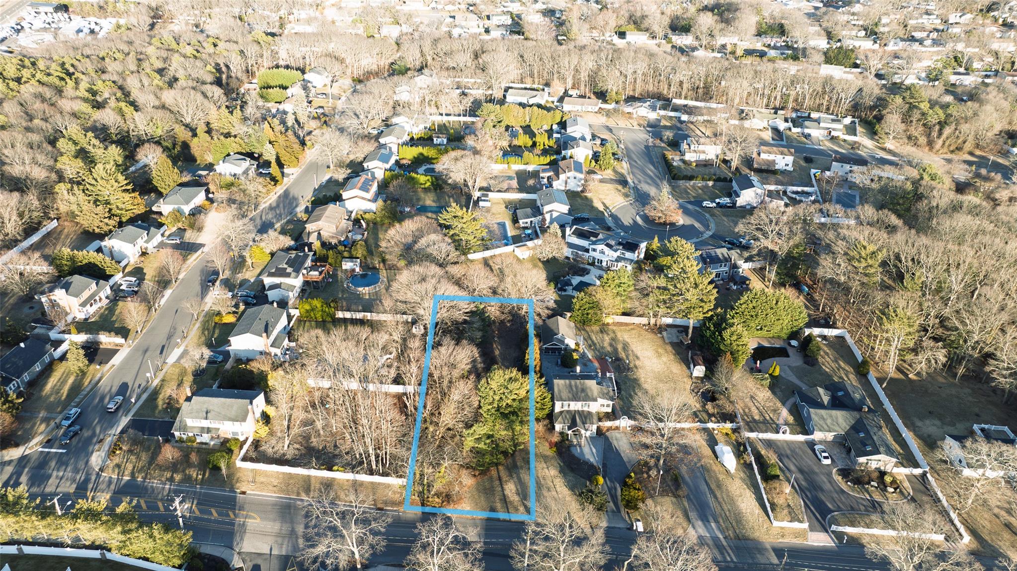 Lincoln Avenue Property Photo 6