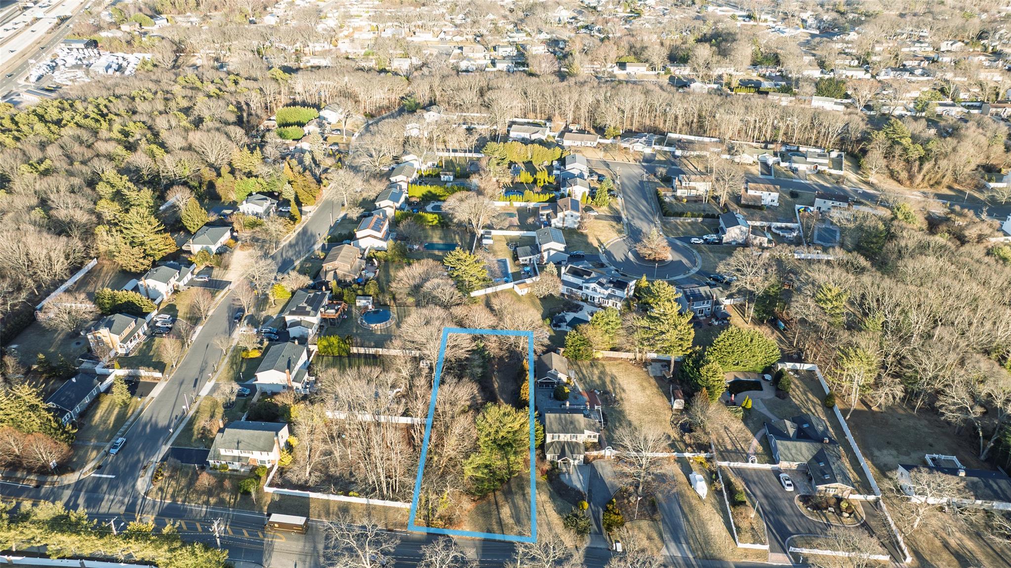 Lincoln Avenue Property Photo 10