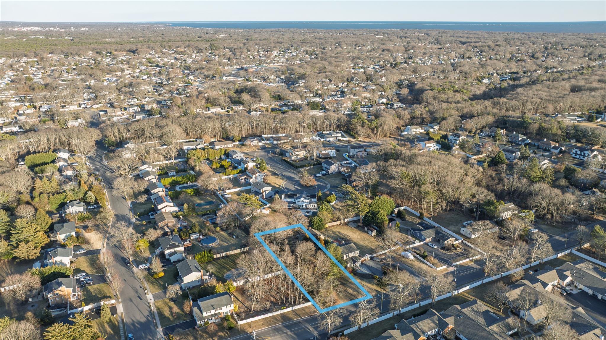 Lincoln Avenue Property Photo 14