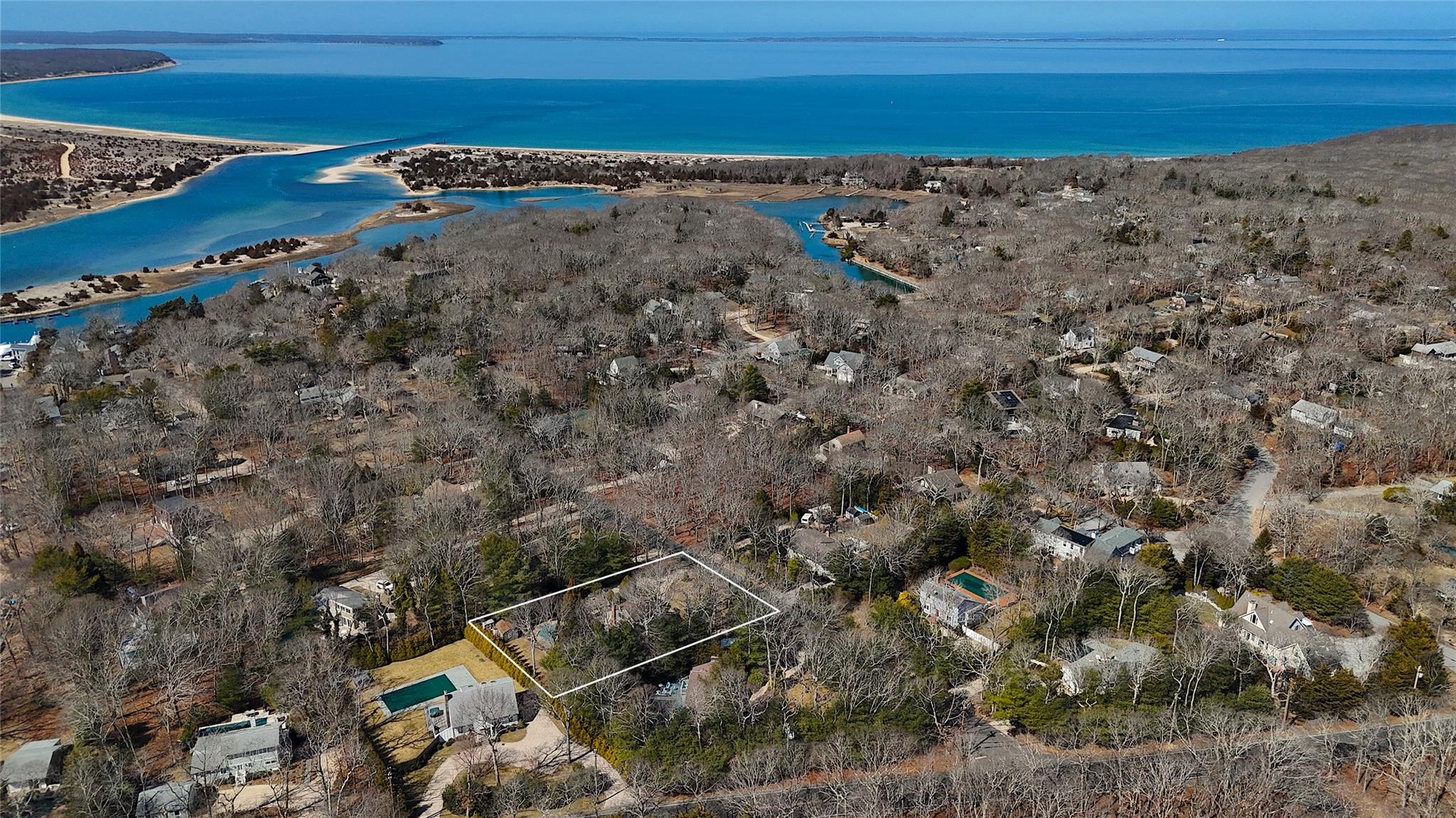 10 Harbor View Lane Property Photo