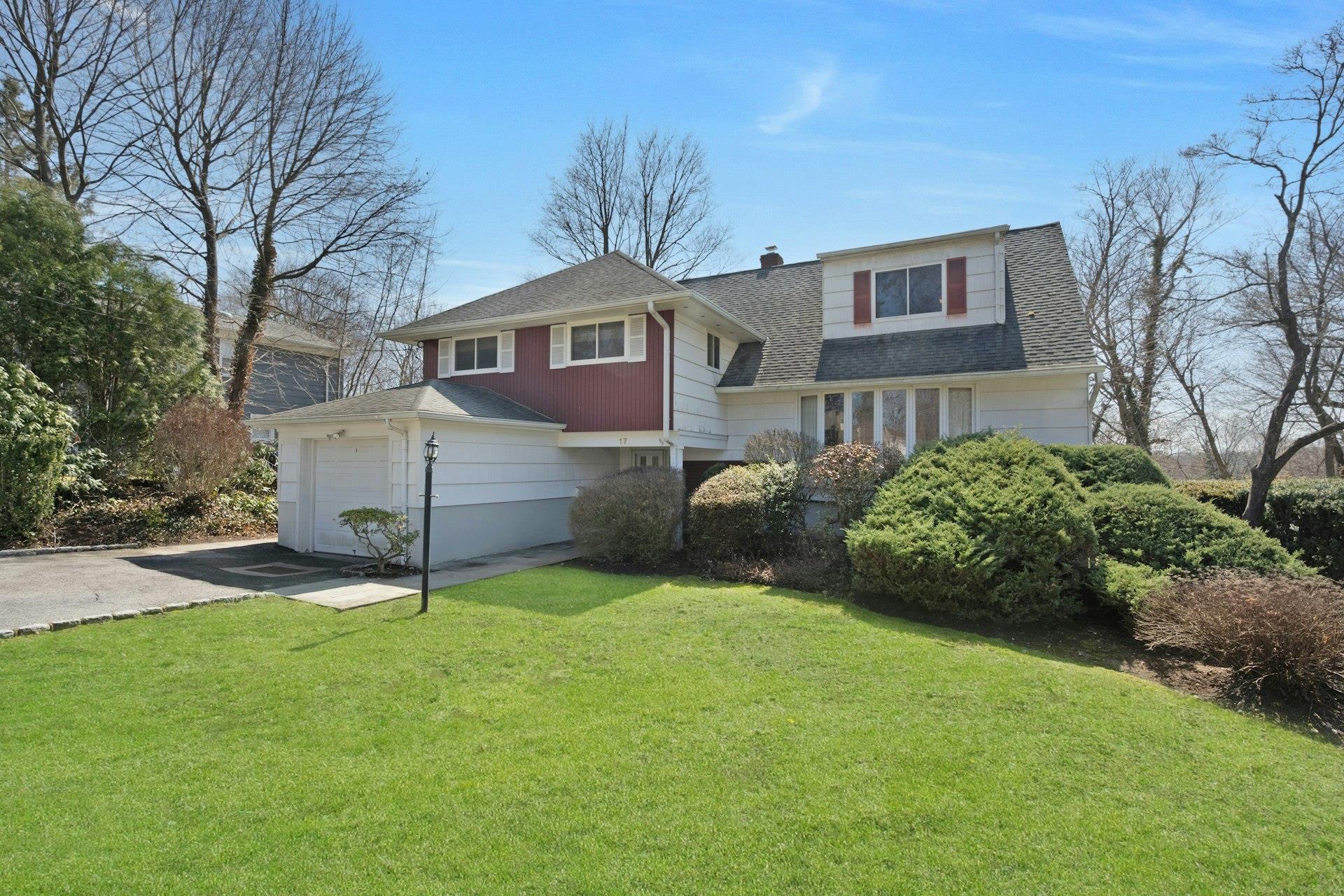 17 Bonnie Briar Road Property Photo