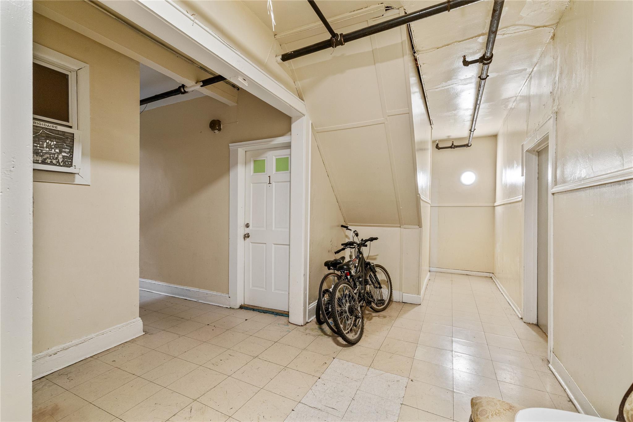 25-27 Broadway Property Photo 4