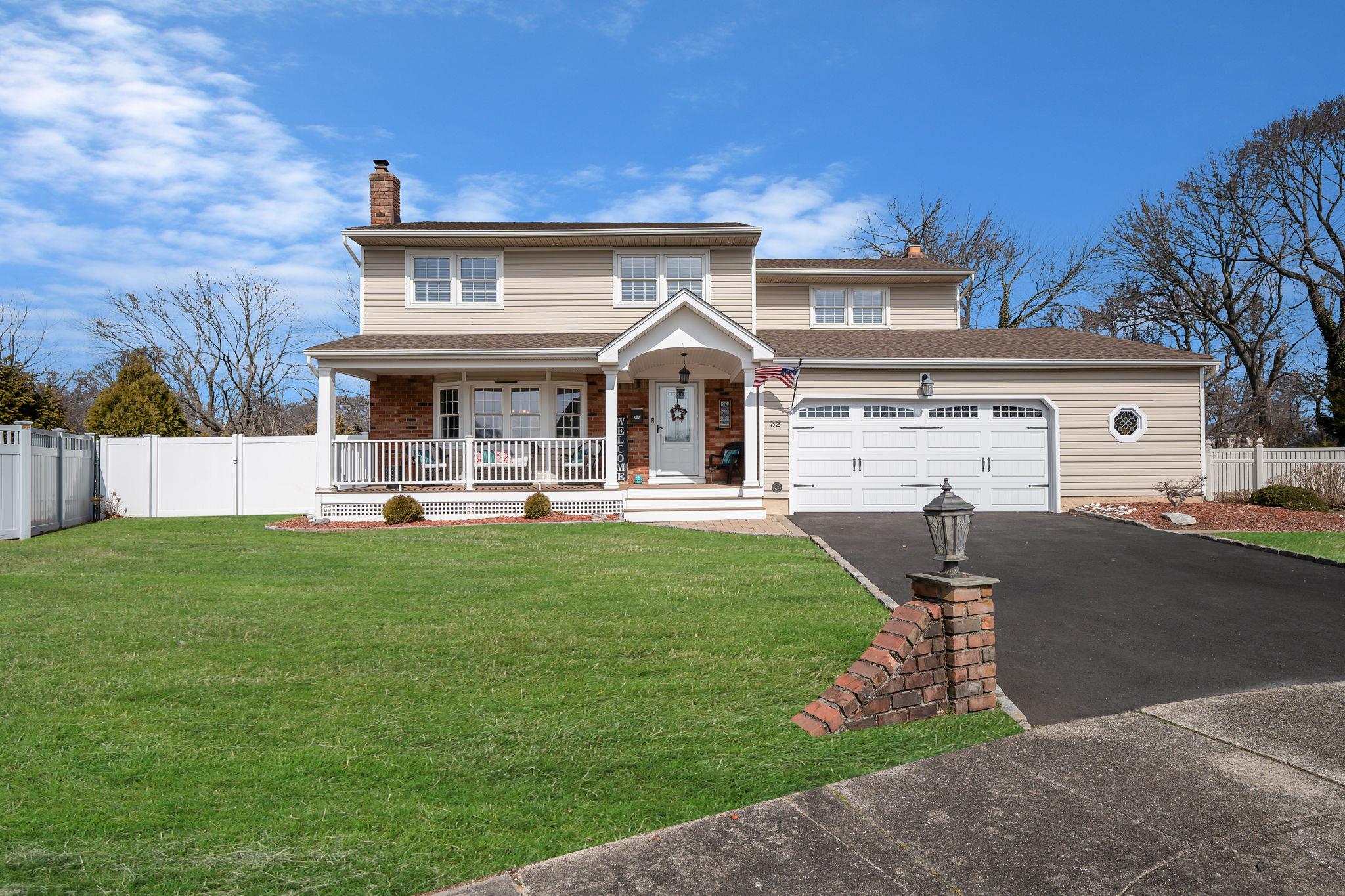 32 Kent Court Property Photo
