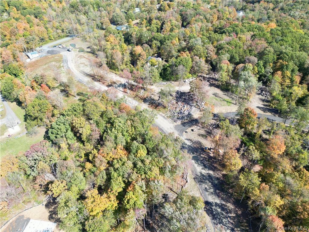 21 Tamarack Drive Property Photo 4