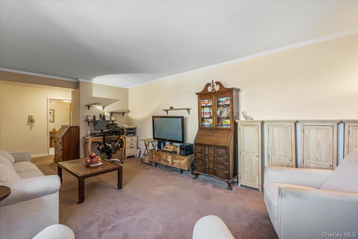 144-60 Gravett Road 6f Property Photo 7