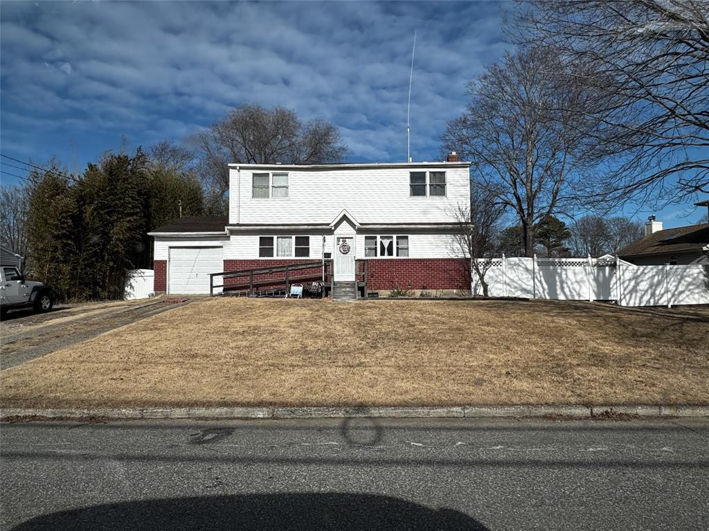25 Riverdale Avenue Property Photo