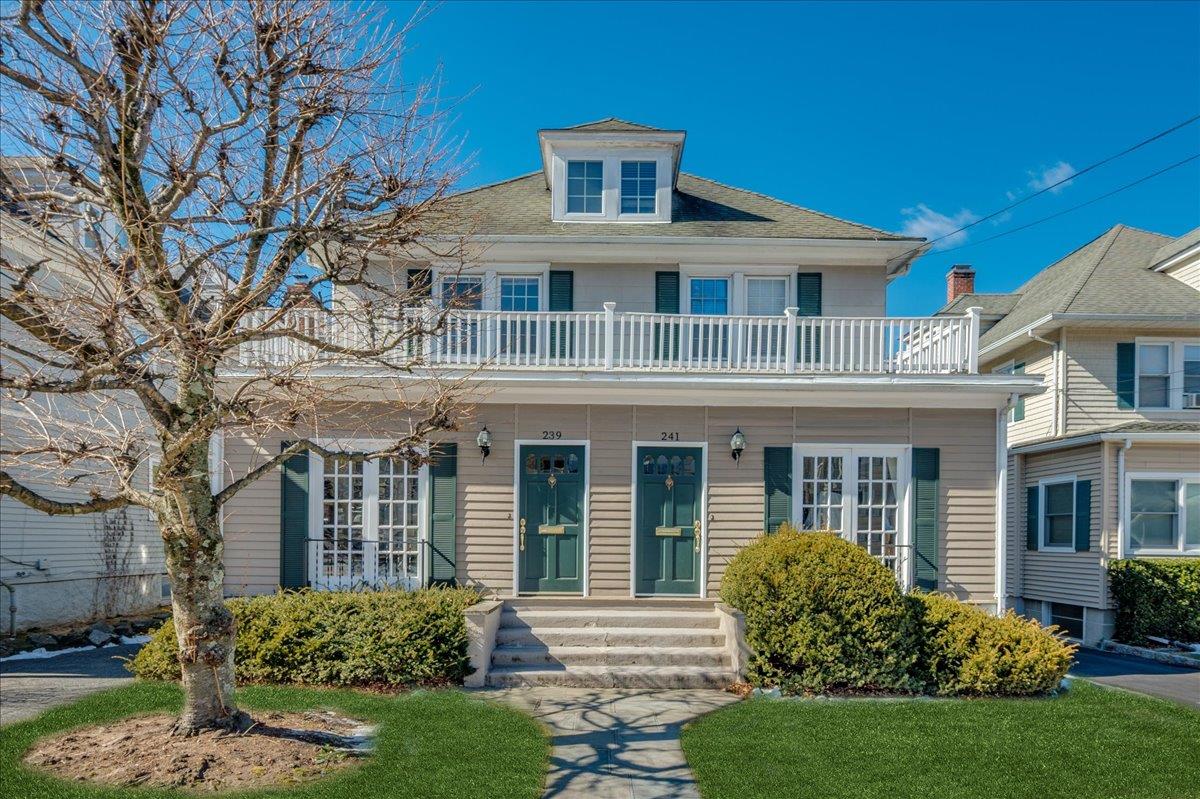 Rye High School Real Estate Listings Main Image