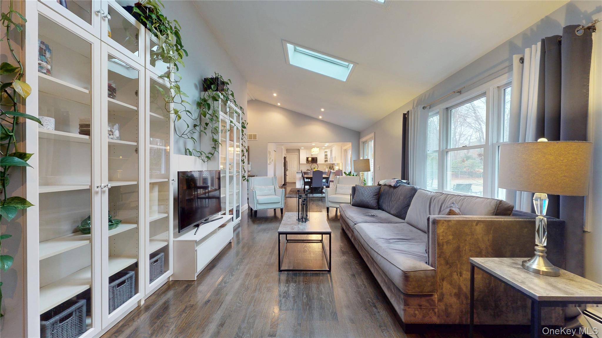 36 Nidzyn Avenue Property Photo 6