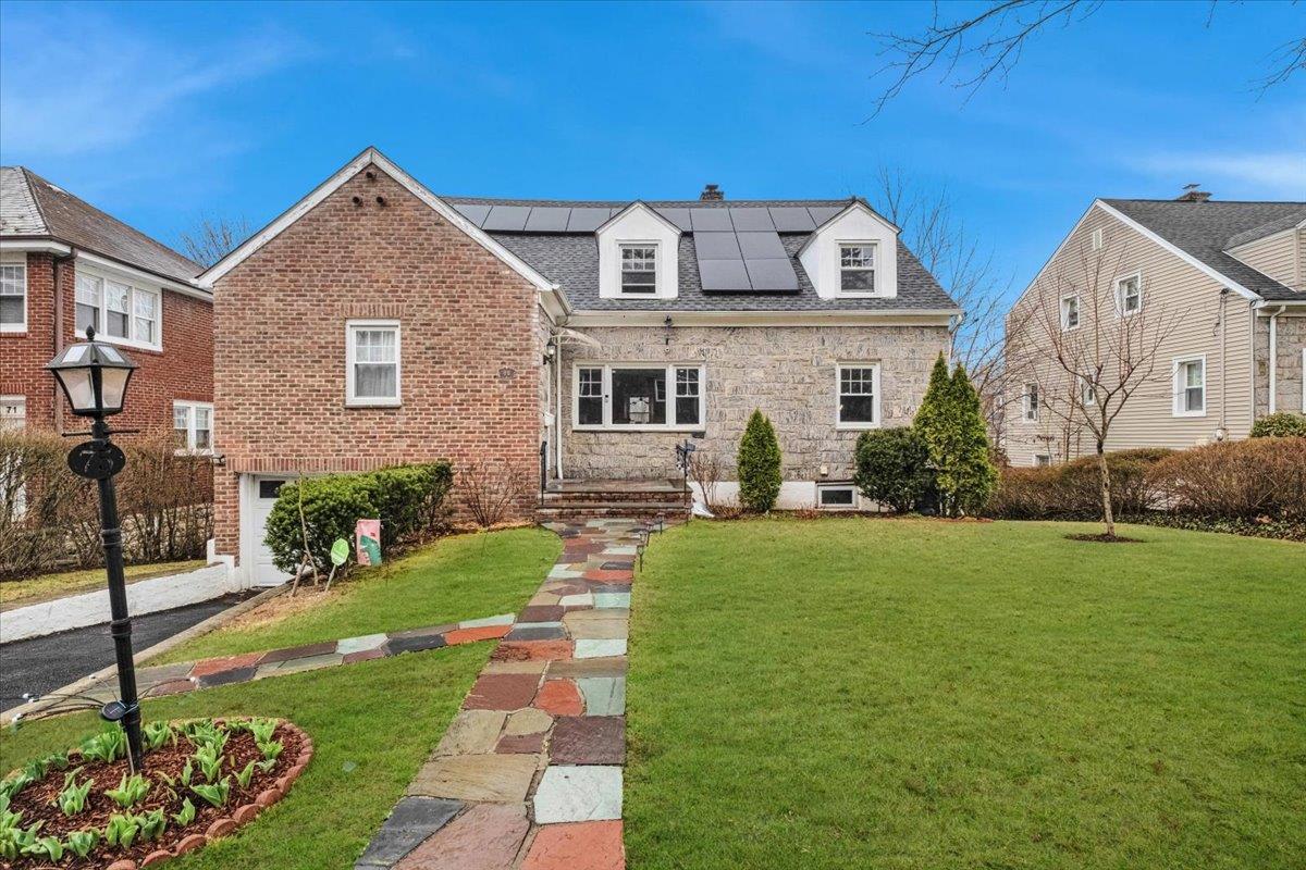 75 Oakland Avenue Property Photo