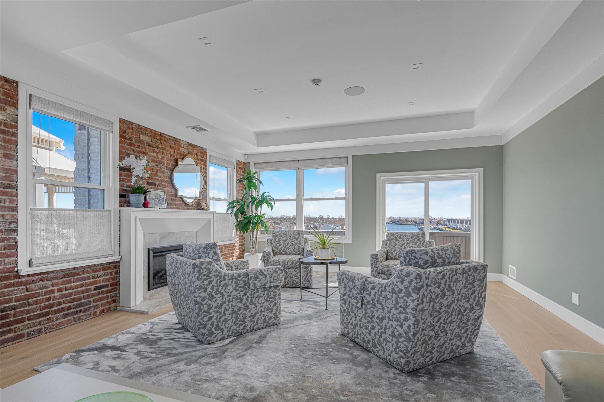 31 Casino Street Ph Property Photo 2