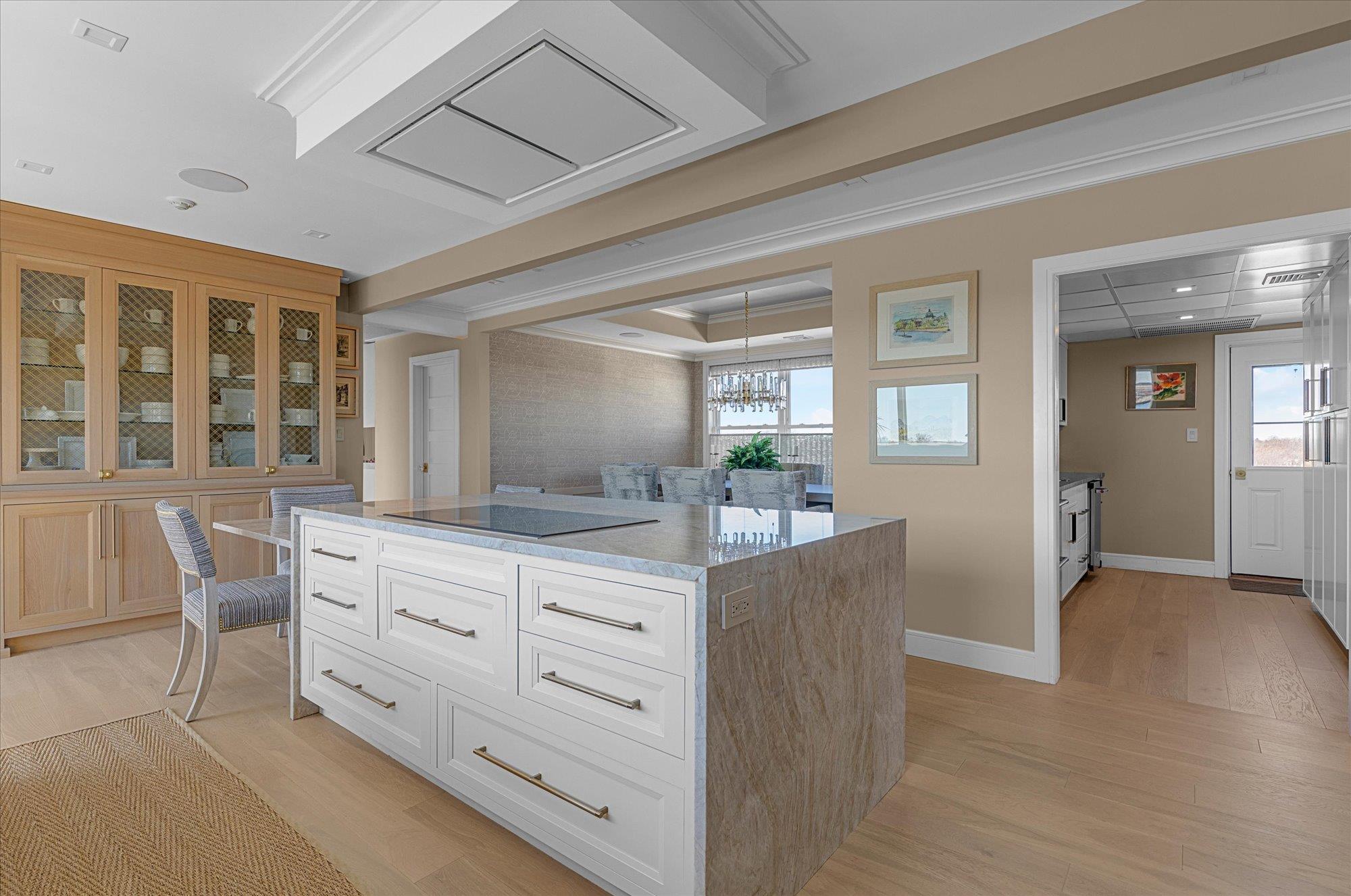 31 Casino Street Ph Property Photo 7