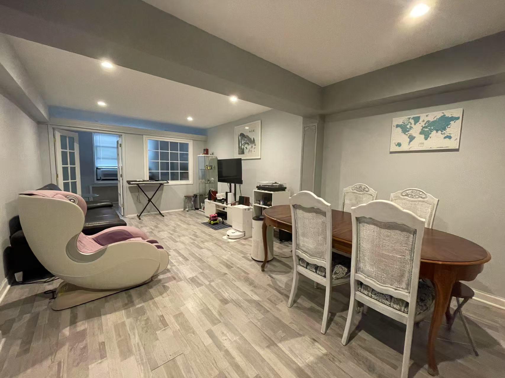 140-50 Burden Crescent 4j Property Photo 6