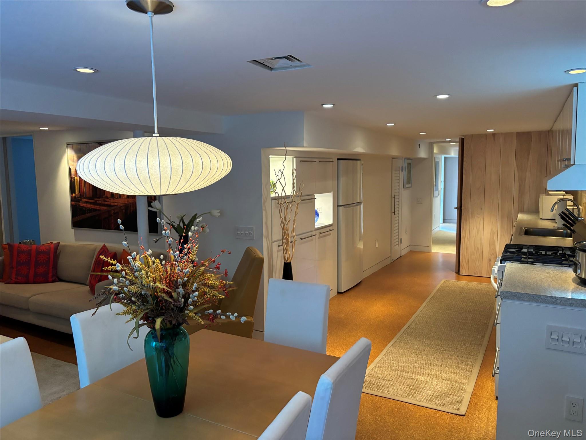 164-33 97th Street Property Photo 17