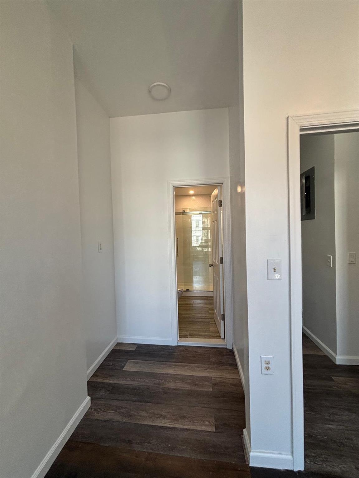 1022 Woodycrest Avenue A Property Photo 10