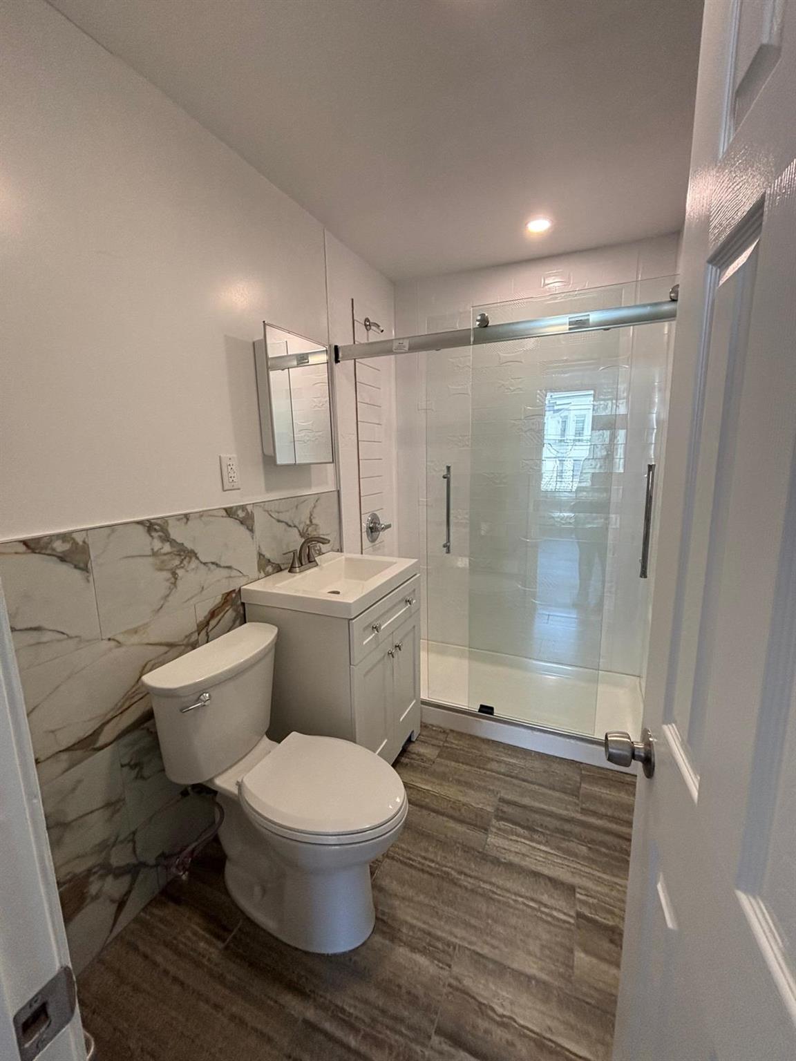 1022 Woodycrest Avenue A Property Photo 11
