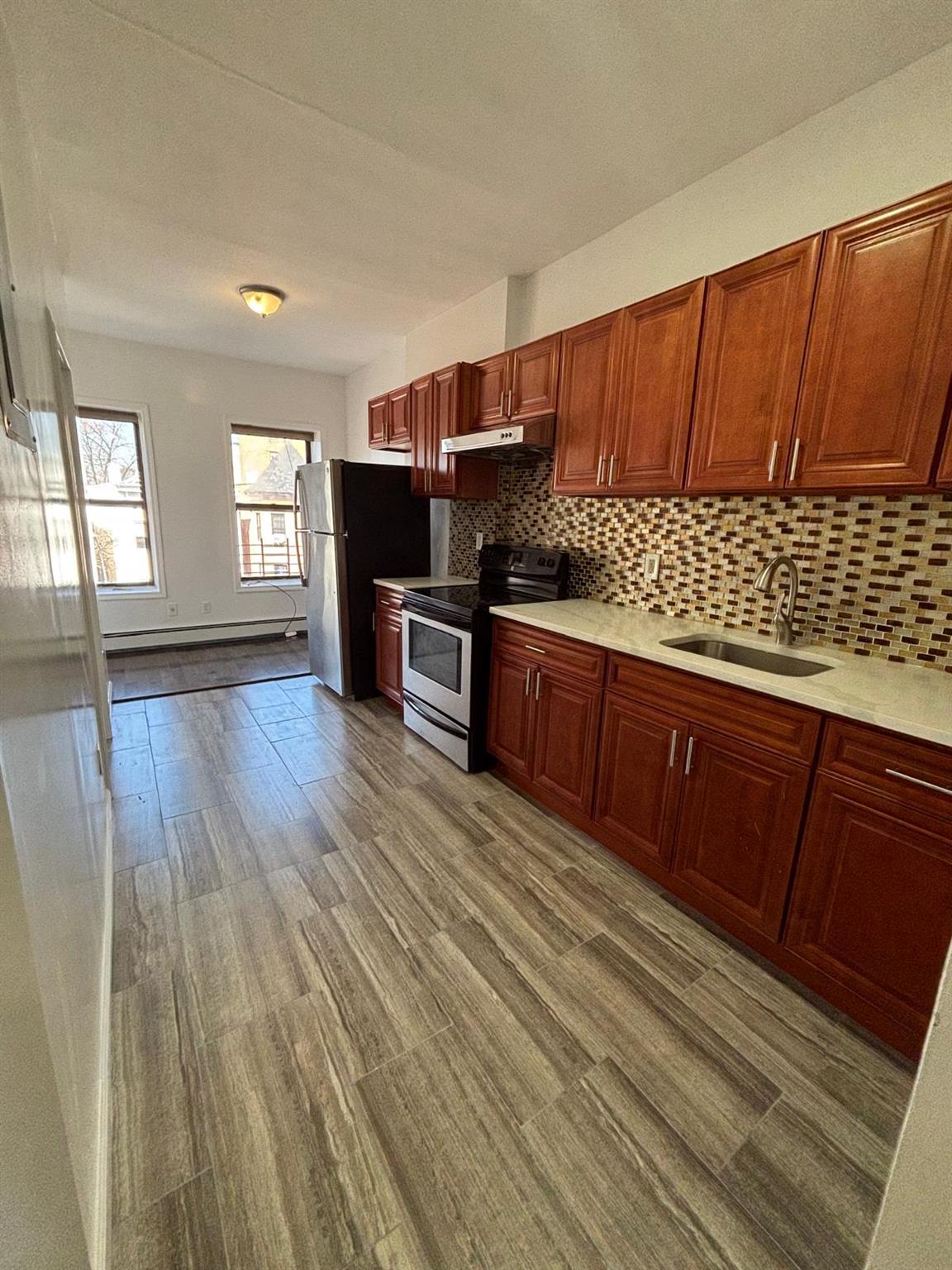 1022 Woodycrest Avenue A Property Photo 21