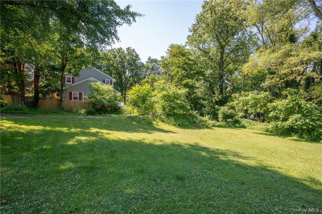 116 Montgomery Street Property Photo 2