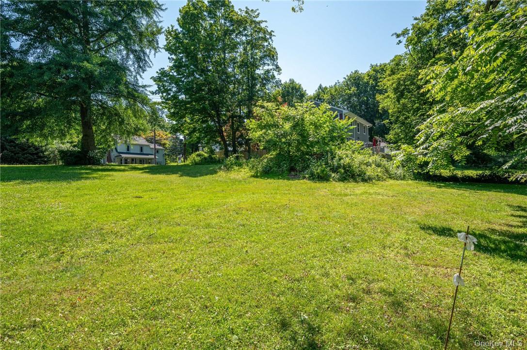 116 Montgomery Street Property Photo 4