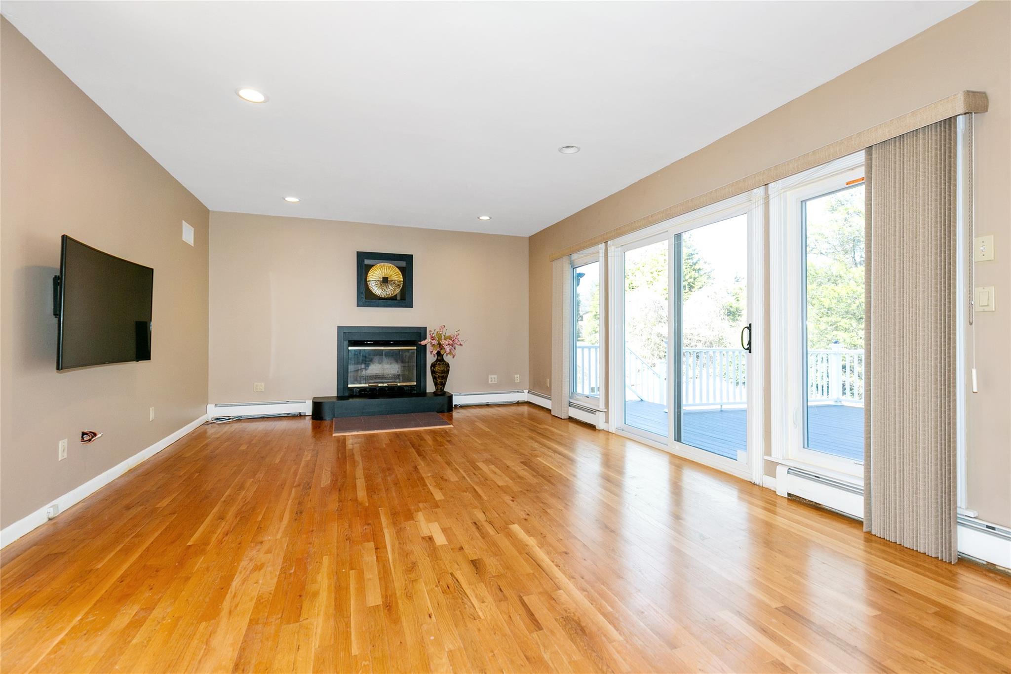 600 Oakridge Lane Property Photo 15