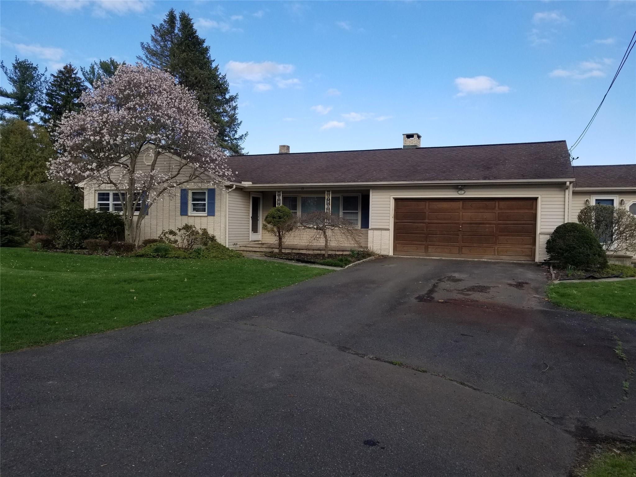 15 Boyce Road Property Photo