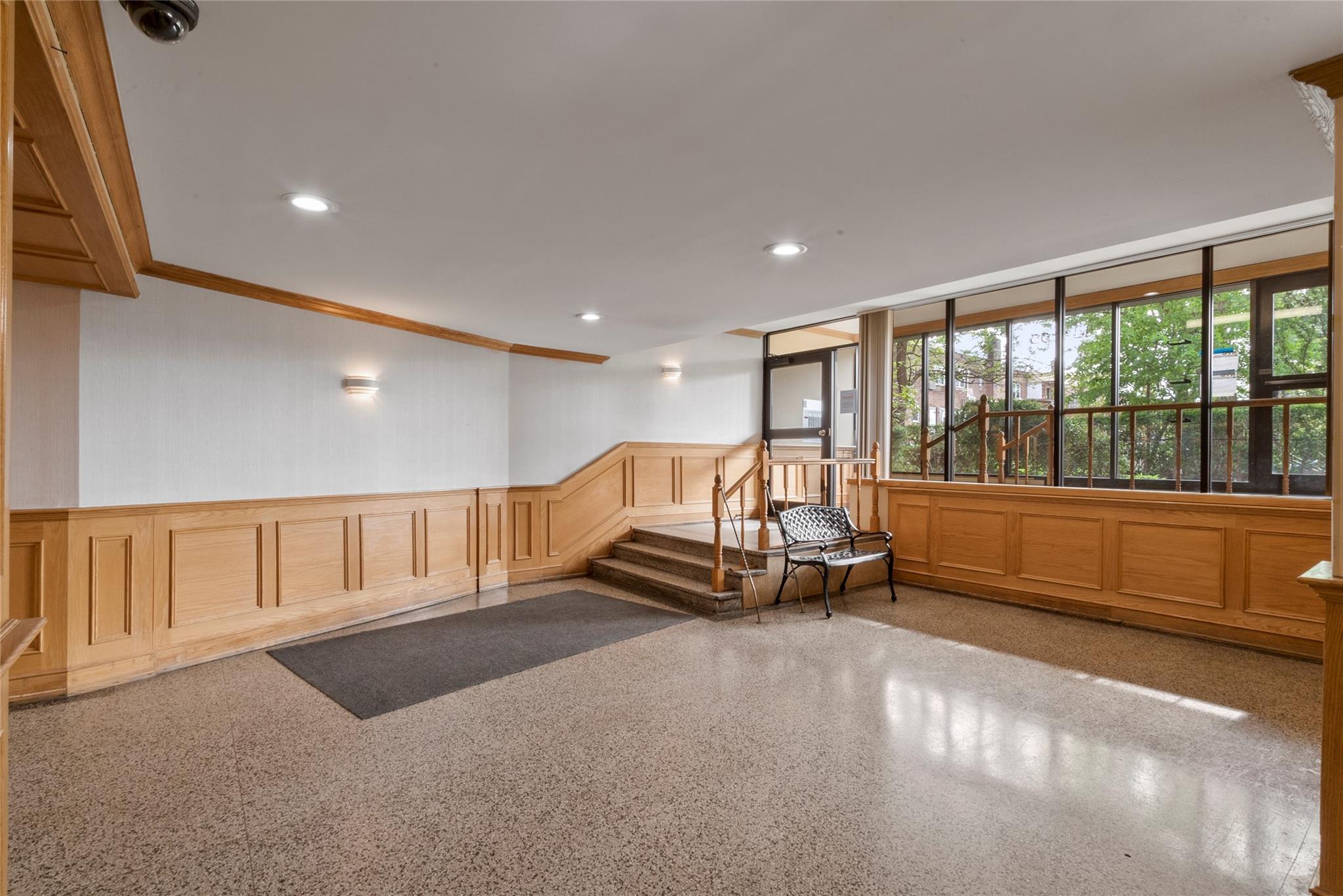 144-55 Melbourne Avenue 3j Property Photo 2