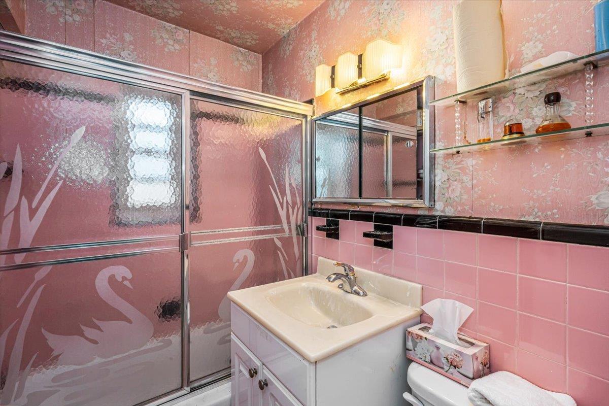 144-55 Melbourne Avenue 3j Property Photo 10