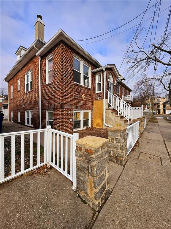 10 Florida Avenue Property Photo