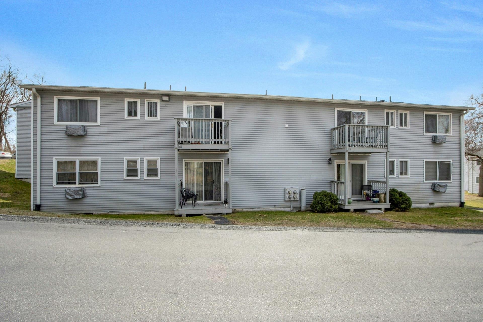 2740 South Road G11 Property Photo