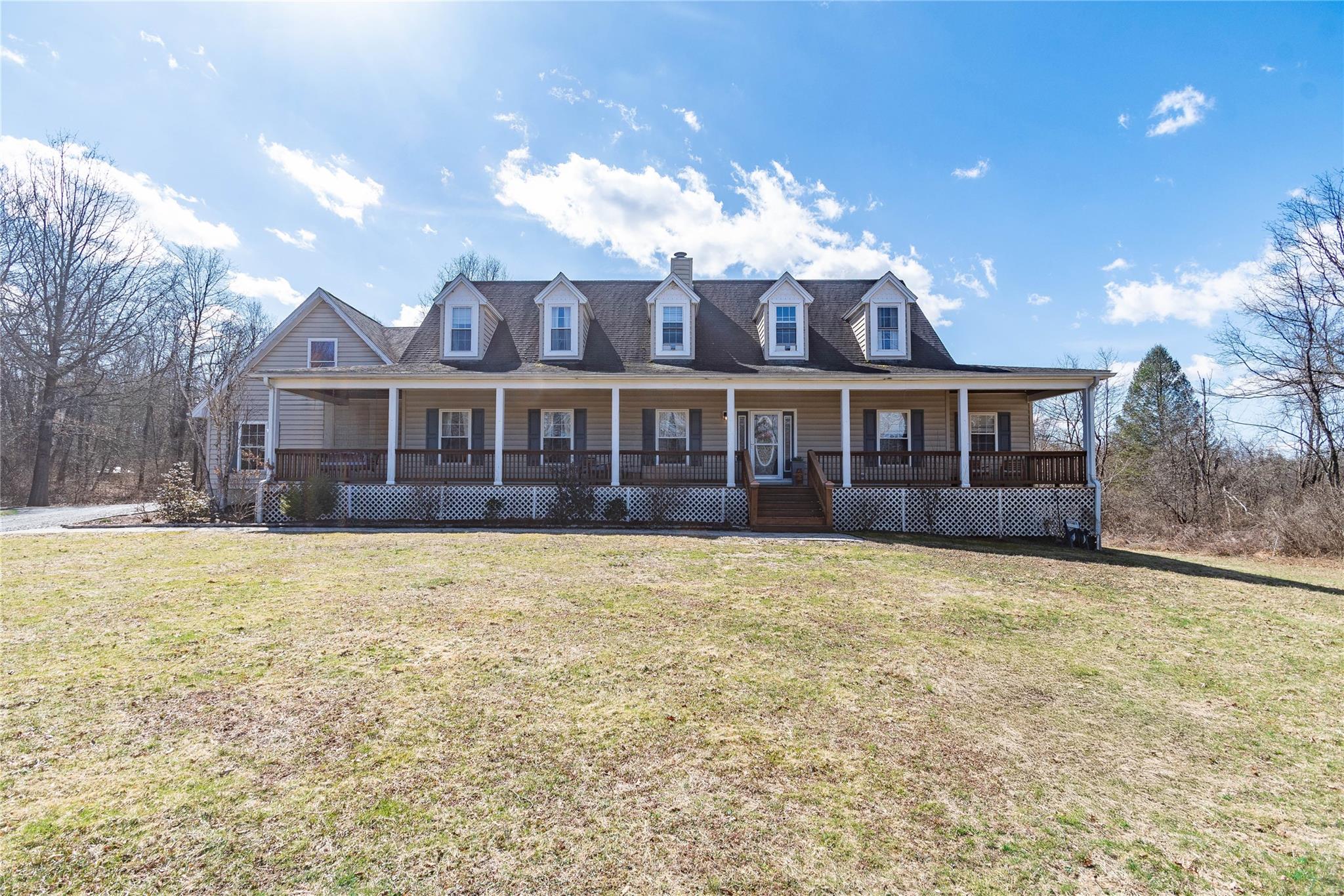 4 Shea Knolls Court Property Photo