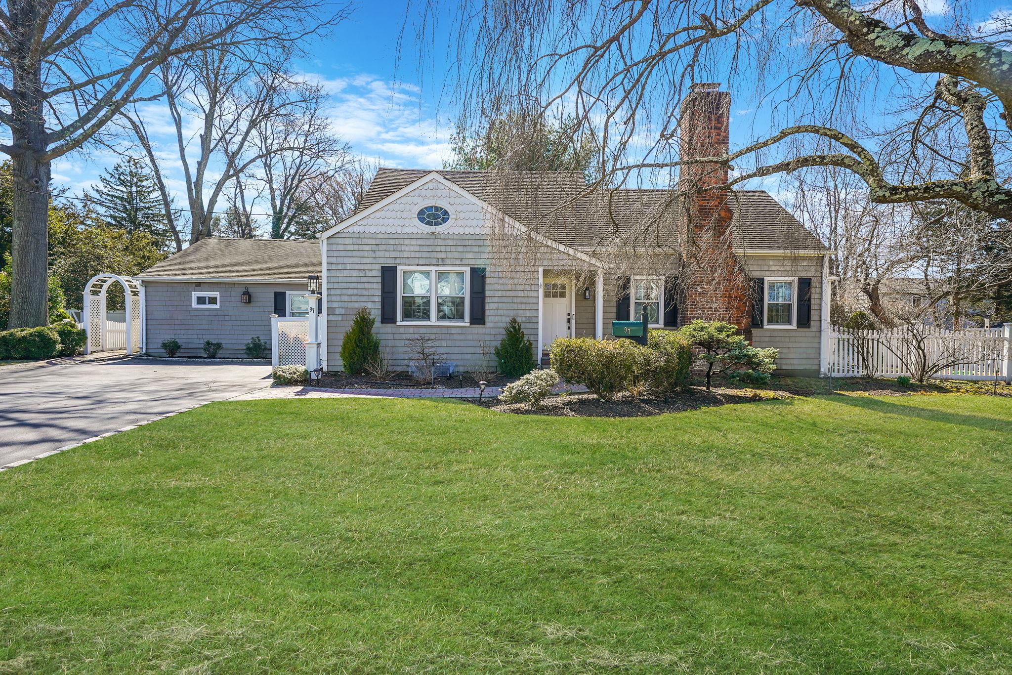 97 Elliman Place Property Photo