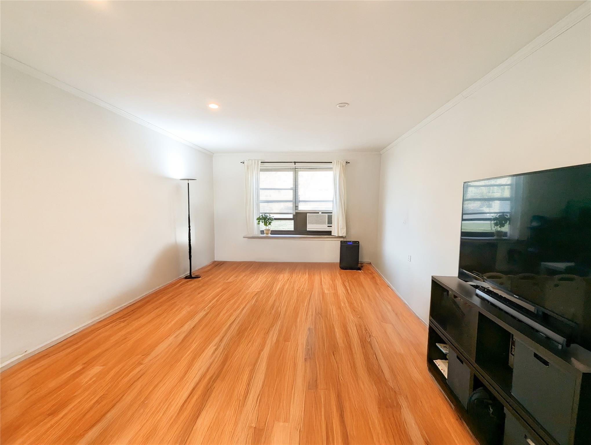 75-50 Bell Boulevard 1g Property Photo