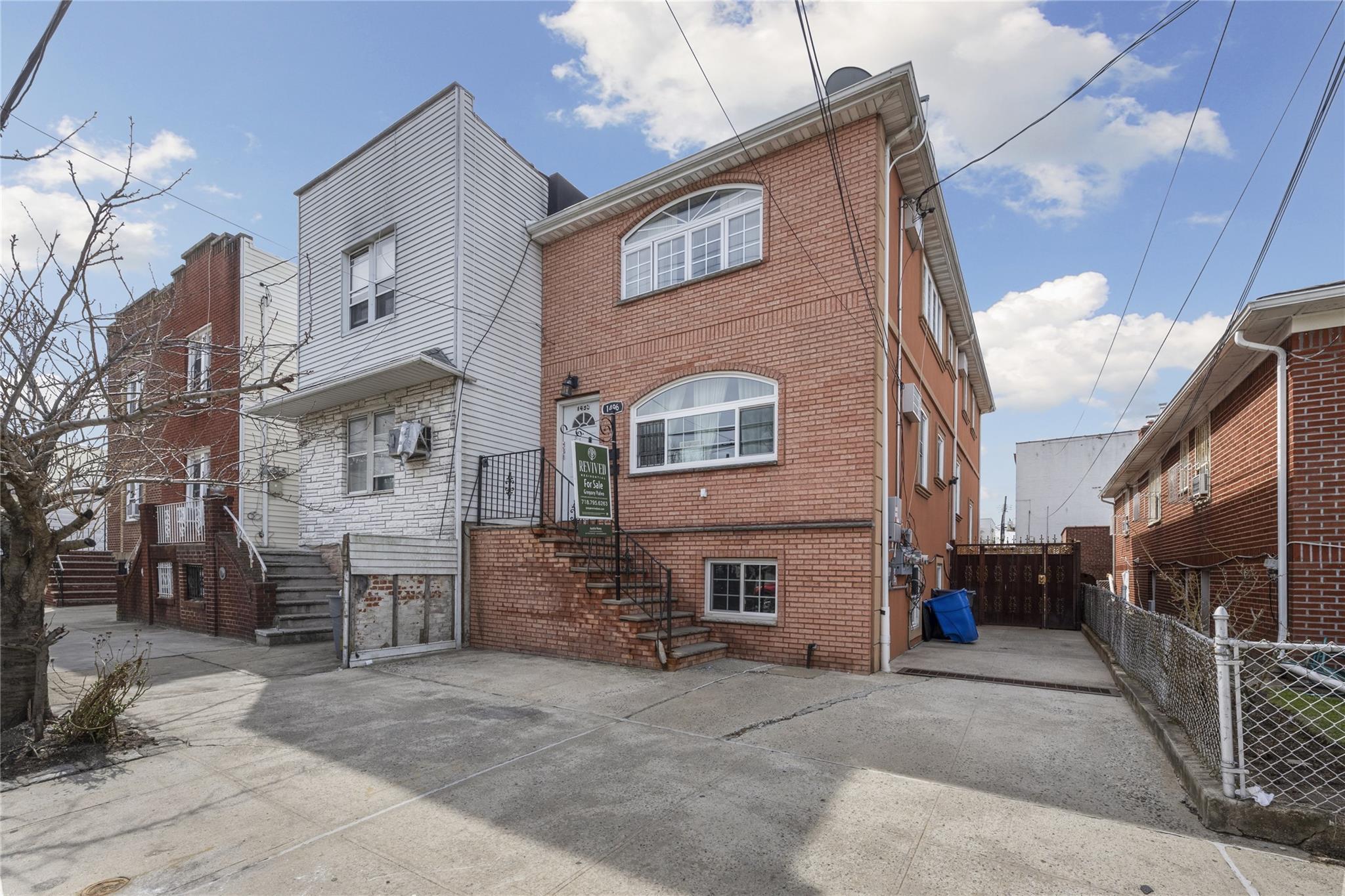 1496 E 95th Street Property Photo