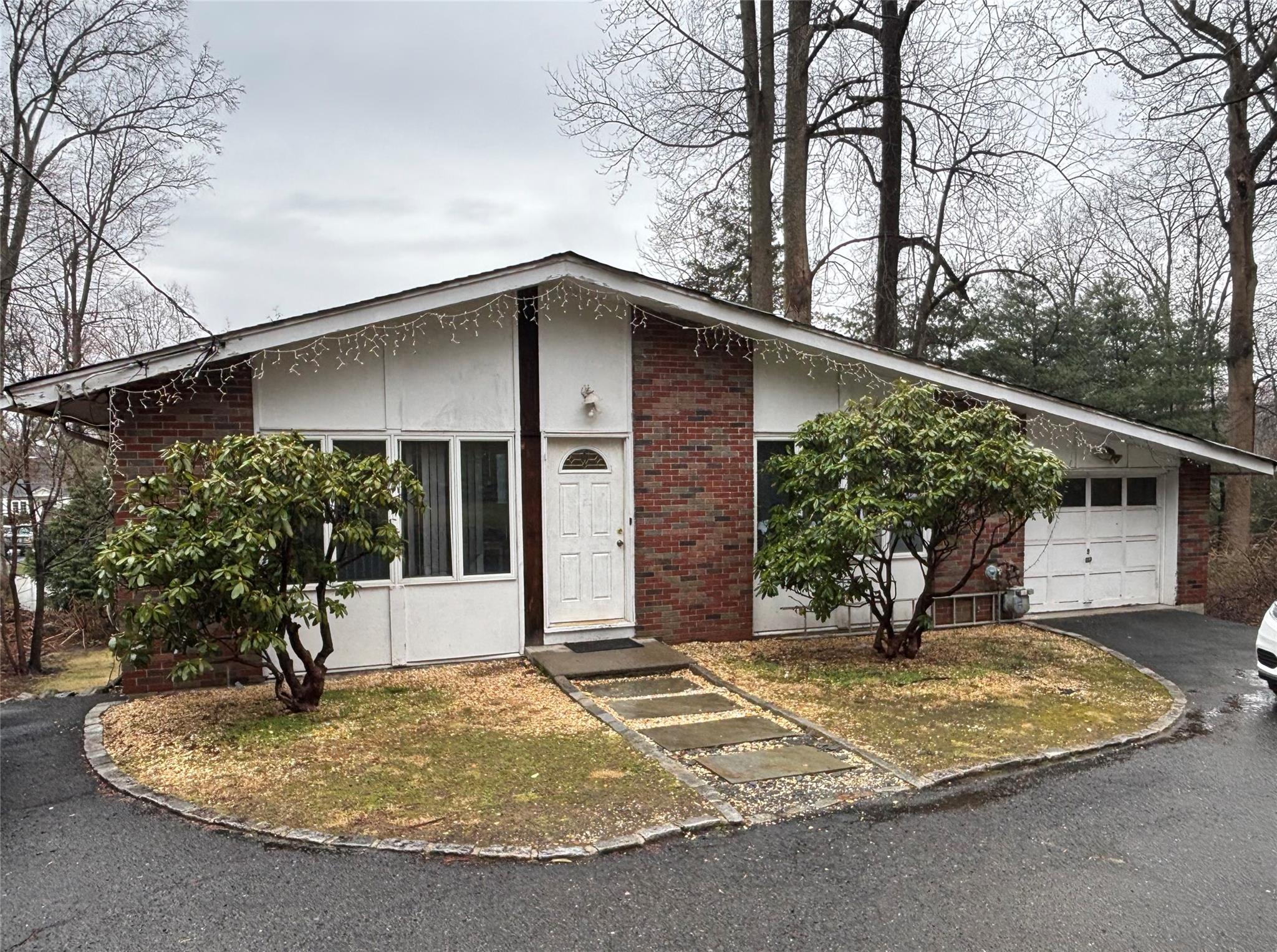 52 Noyes Street Property Photo