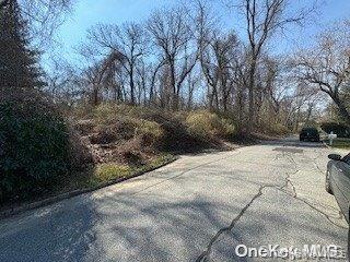 Seacrest Drive Property Photo 3