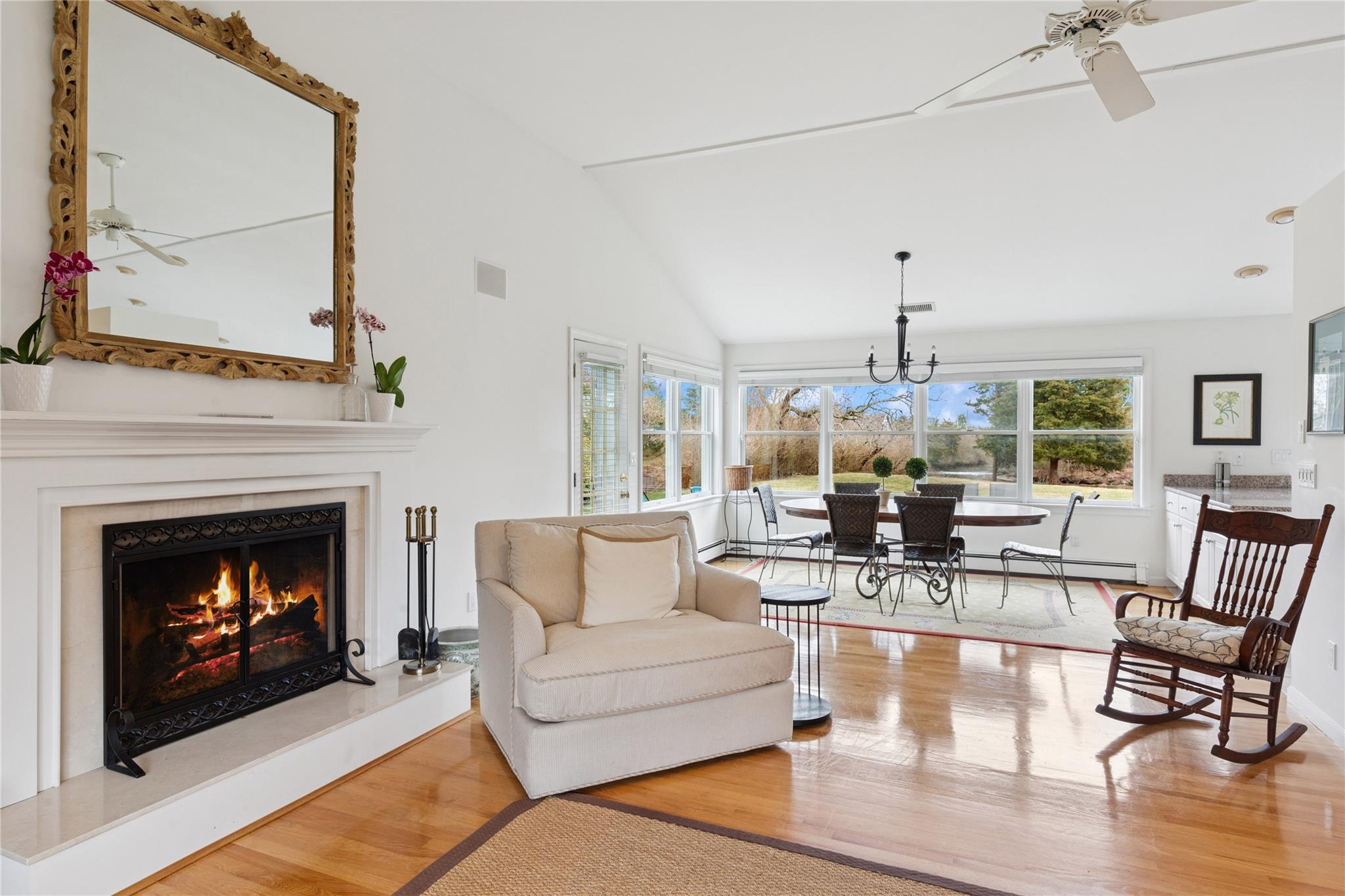 65 Quogue Street Property Photo 6