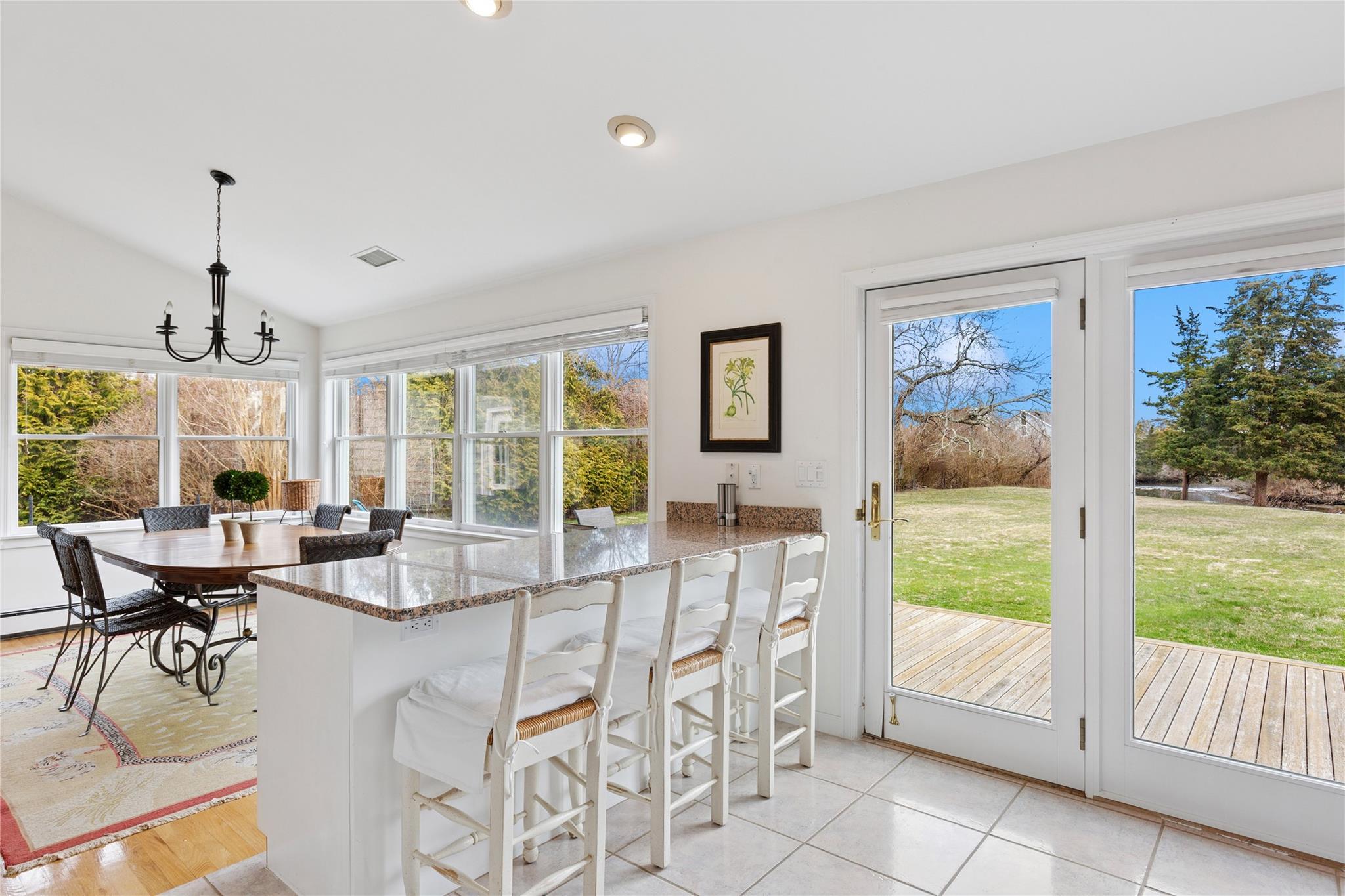 65 Quogue Street Property Photo 10