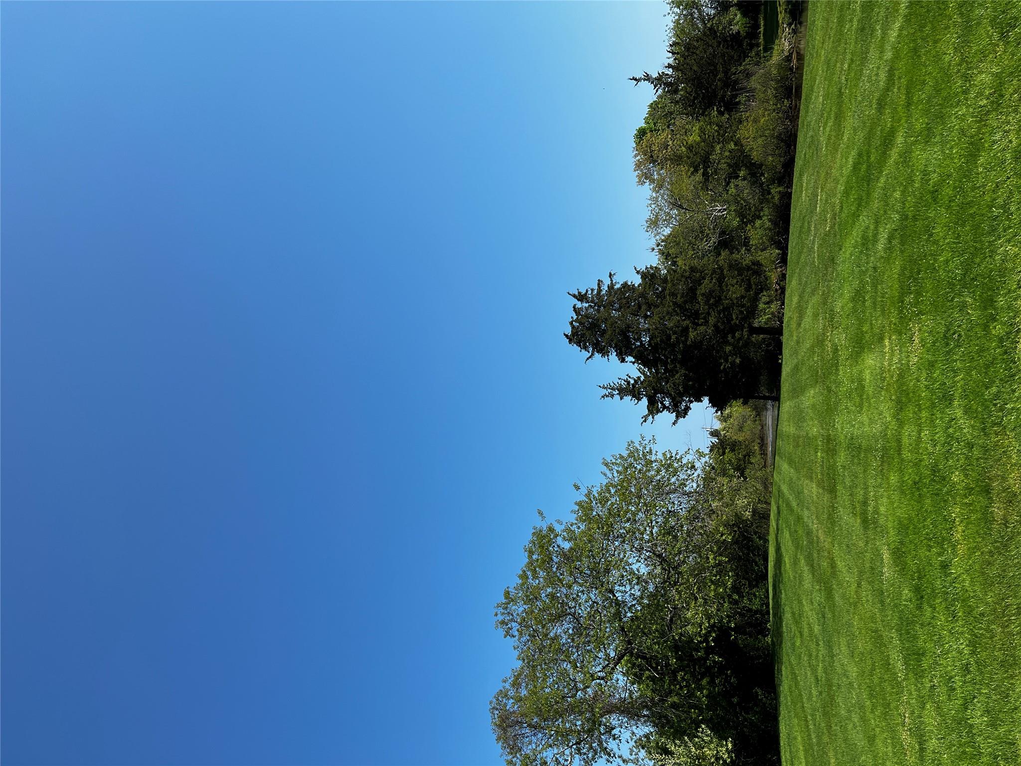 65 Quogue Street Property Photo 20