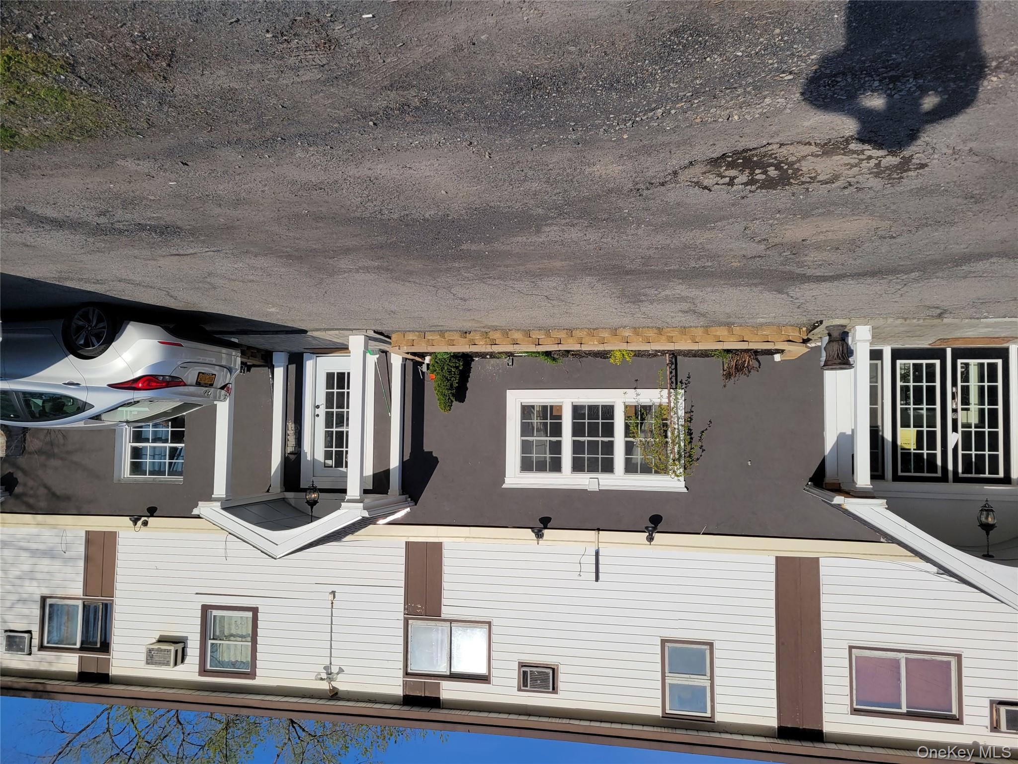 631 State Route 17k Property Photo 1
