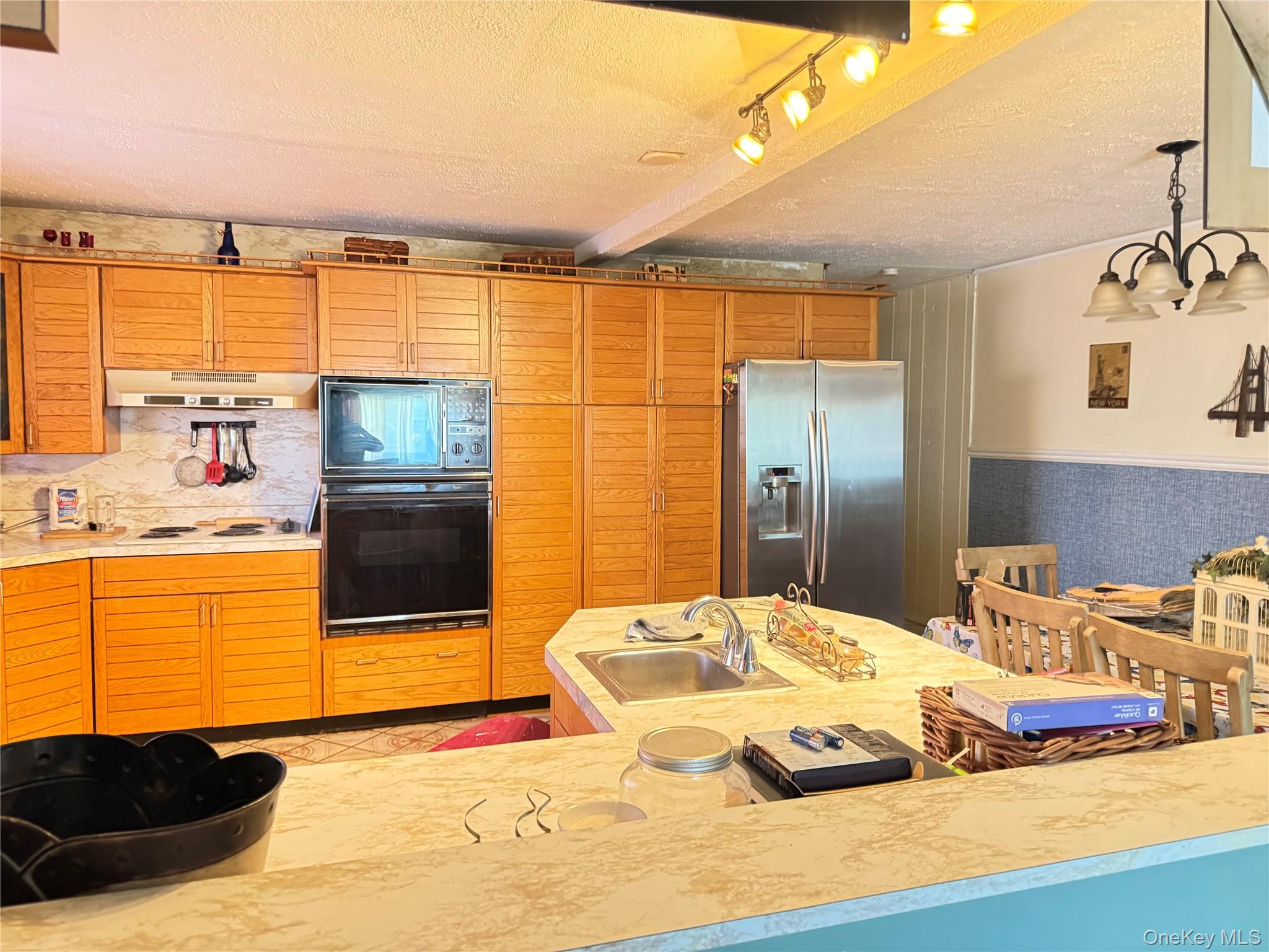 631 State Route 17k Property Photo 32