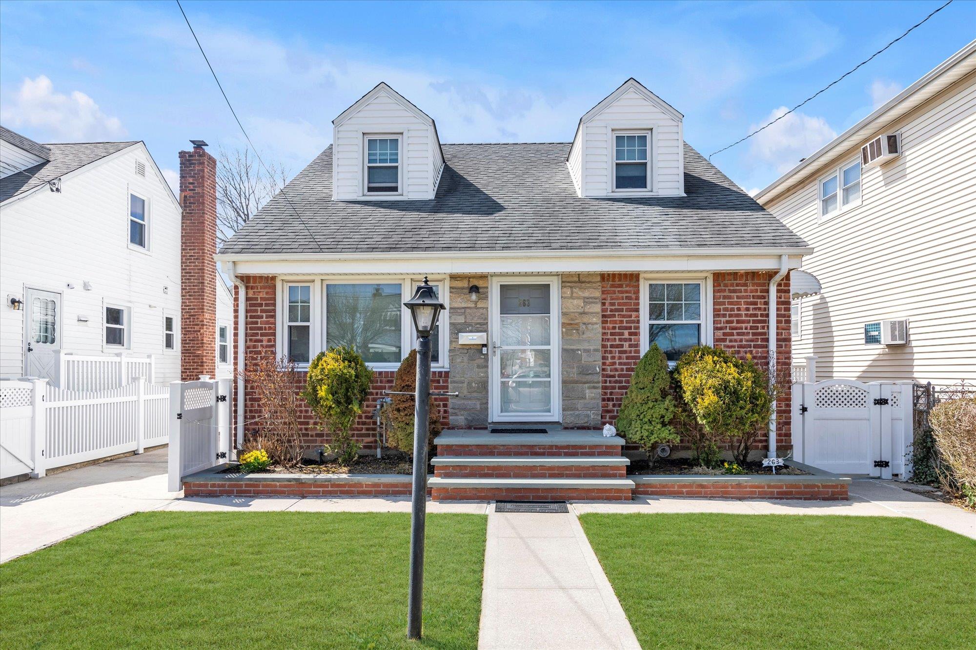 263 Mckinley Parkway Property Photo