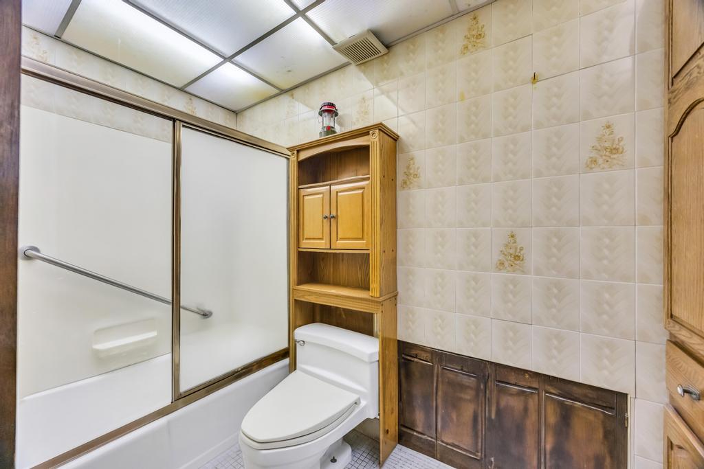 38 Cliff Lane Property Photo 31